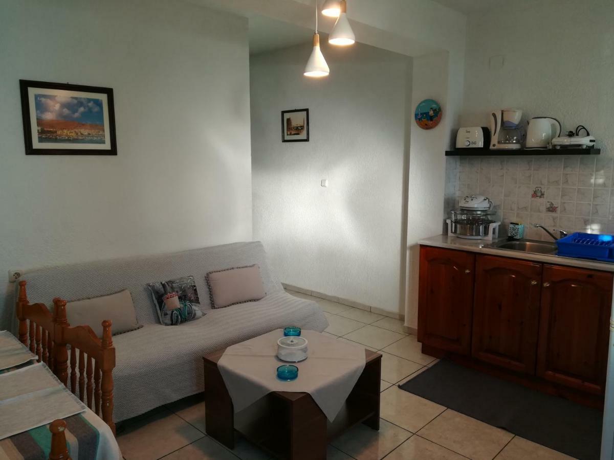 Sylvia'S Houses Skalia ภายนอก รูปภาพ